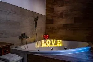 Luluxuryhouse - ترفيجنانو رومانو