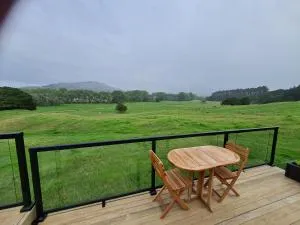 Lawson Cottage - Parore