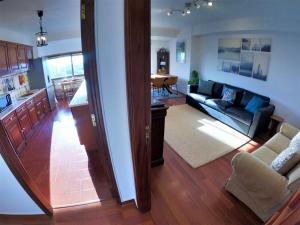 Lisbon T2 apartment in condominium in Linda-a-Velha Oeiras Lisbon