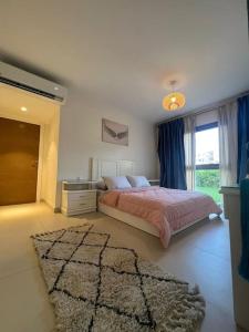 3 Bedrooms ground pool view