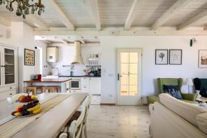 Beautiful Villa GF25 with pool in Visnjan