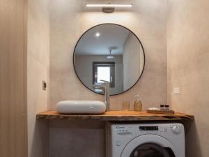 Alavastros City Center