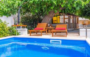 Istrian stone house with heated pool