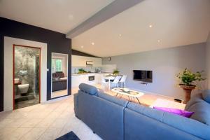 Baeutiful Villa Simona with garden in Medulin