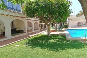 Sunny seaside retreat Campello - Carrer del Mar