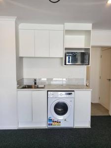 Nice New 3 bedroom Townhouse U4