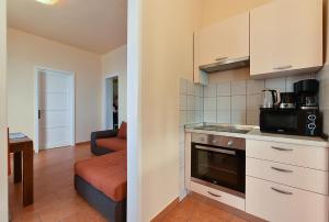 Apartment Koromacno 2334