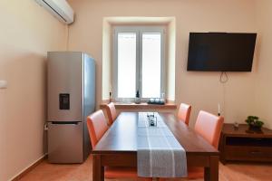 Apartment Koromacno 2334
