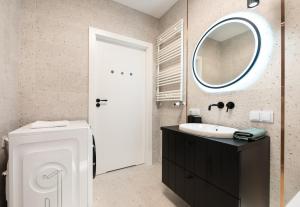 Wileńska Express Homely Apartment by BookingHost