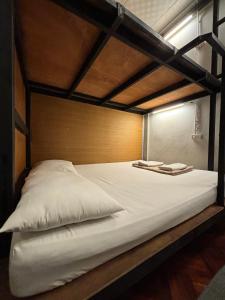 Phòng Cơ bản cho 3 người với phòng tắm dùng chung (Basic Triple Room with Shared Bathroom)