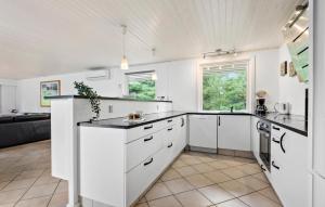 4 Bedroom Nice Home In Nørre Nebel