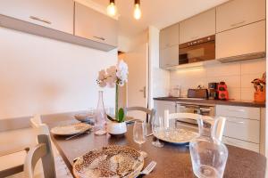 Appartement 4 personnes vue mer et port de plaisance