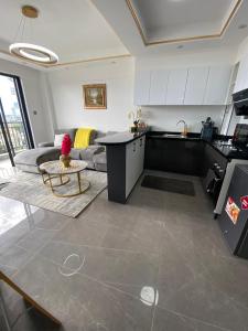 Luxurious 1BR Apartment centrally-located in the heart of the serene suburbs of Kilileshwa