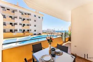 Elegant 2 Bed 2 Bath Apartment, Pool, Views, Parking - Torrequebrada