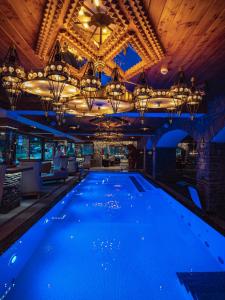 Mountain Diamond Resort