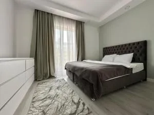 Double Studio B005 StayInn by Cosmopolis Garden and Pool - Creţuleasca