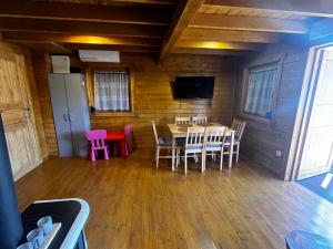 Domki i Apartamenty Wieleń