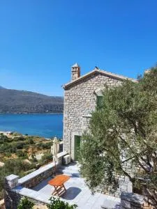 Casa Nostra Maisonette - Oitilon