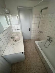 Folsted - Værelse 105 fri parkering