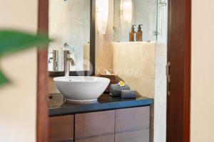 AbbyBelle Villa by Kozystay - Private Karma Beach