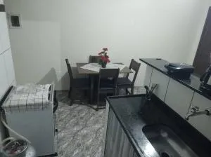 APÊs Centro Comercial Vilage - Lídice