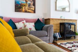 Entire Bungalow between Sea and National Park