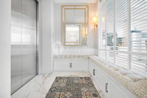 Artika by Kozystay - Kemang