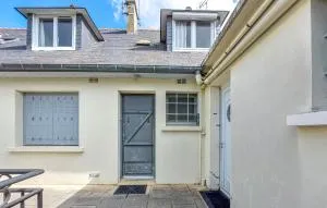 Amazing Apartment In Saint-Lunaire - 圣卡勒吉勒多