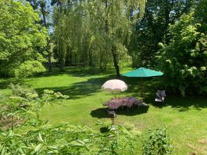 B&B / Chambres d'hotes Les Jardins d-Ayael : photos des chambres