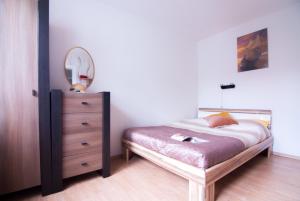 Wynajem apartamentów i pokoi.