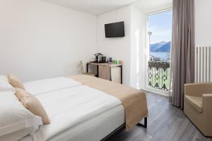Lake Side Double Room room in Hotel Du Lac