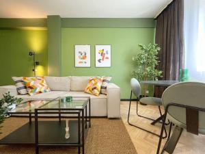 Consensus - Calea Victoriei