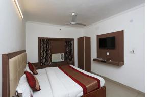 Vishal Hotel Near New Delhi Railway Station