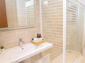 Luxury Apartment 3 bedroom CFC New Cairo 1C33