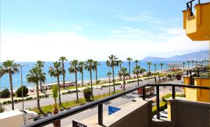 Gold Twins Boutique Hotel