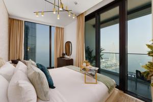 Maison Privee - Luxury Living w/ Superb Sea Views in Address JBR