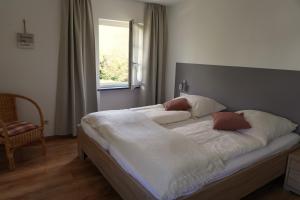 Apartment with 2 Bedrooms and Balcony room in Feriengut Bohn