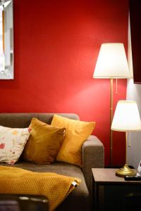 Autumn Breeze - 2BR - Sofa Bed - WiFi - Free Parking - Central - Didsbury