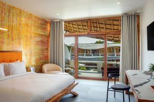 Pearl Art Double Room (Adult Only)