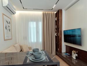 Godija Central Tirana 1