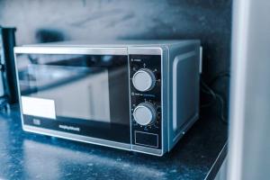 BIG 7xGuest House 3xVan Locked CarPort Garden Leeds & Bradford