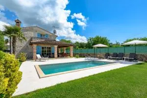 My Villa Ida with pool in Višnjan, Istria - Štuti