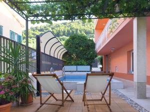 Poolside Paradise - A Hidden Gem in Split