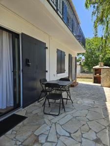 Appartements Studio equipe et meuble St Cyprien : photos des chambres