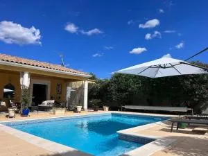 Belle villa avec piscine et spa - 旺达尔格