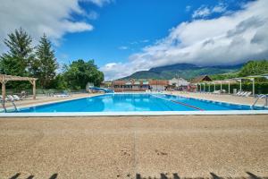 Campings Mobil Home 4 personnes 208 : photos des chambres