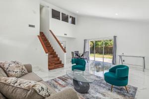 Spacious 3BR Villa in Miami with Fenced Backyard