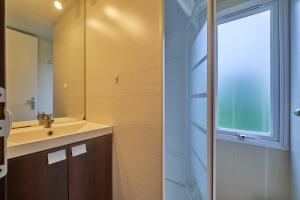 Campings Mobil Home 4 personnes 208 : photos des chambres