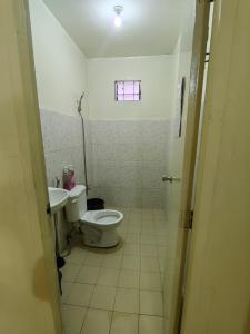 Iloilo Business Park Area Backpackers Place Aircon 2