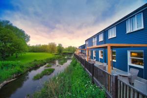 The Bridge House; BW Signature Collection